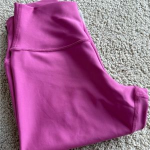 Alo Yoga 7/8 High Waist Airlift Leggings - Raspberry Sorbet color
